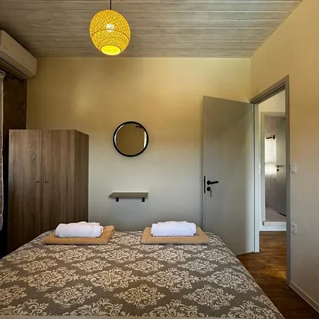 Vista Villa *