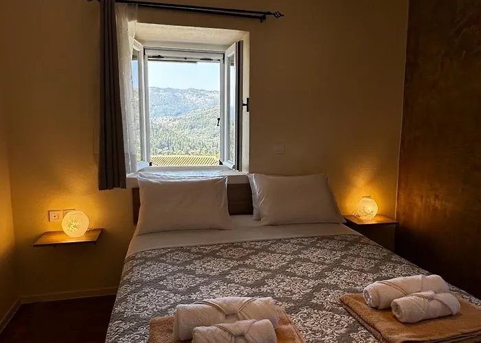 Villa Vista *
