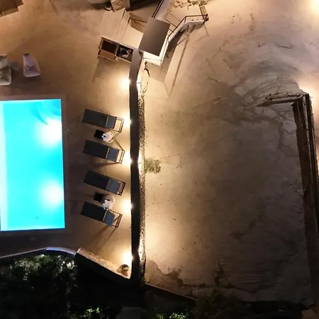 Villa Vista *