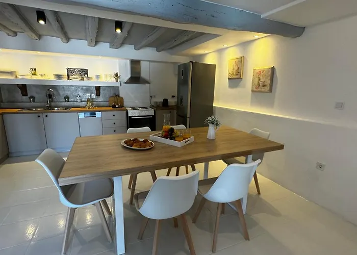 Villa Vista *